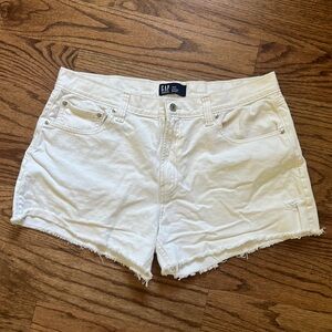 Gap short stride shorts size 12